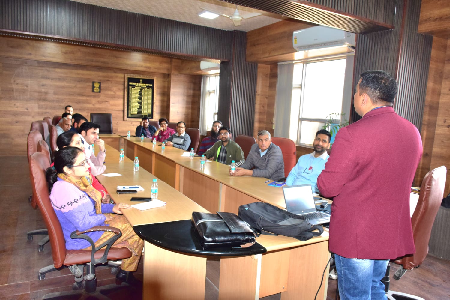 'DIPR Organises Workshop on GeM Portal in Jammu'